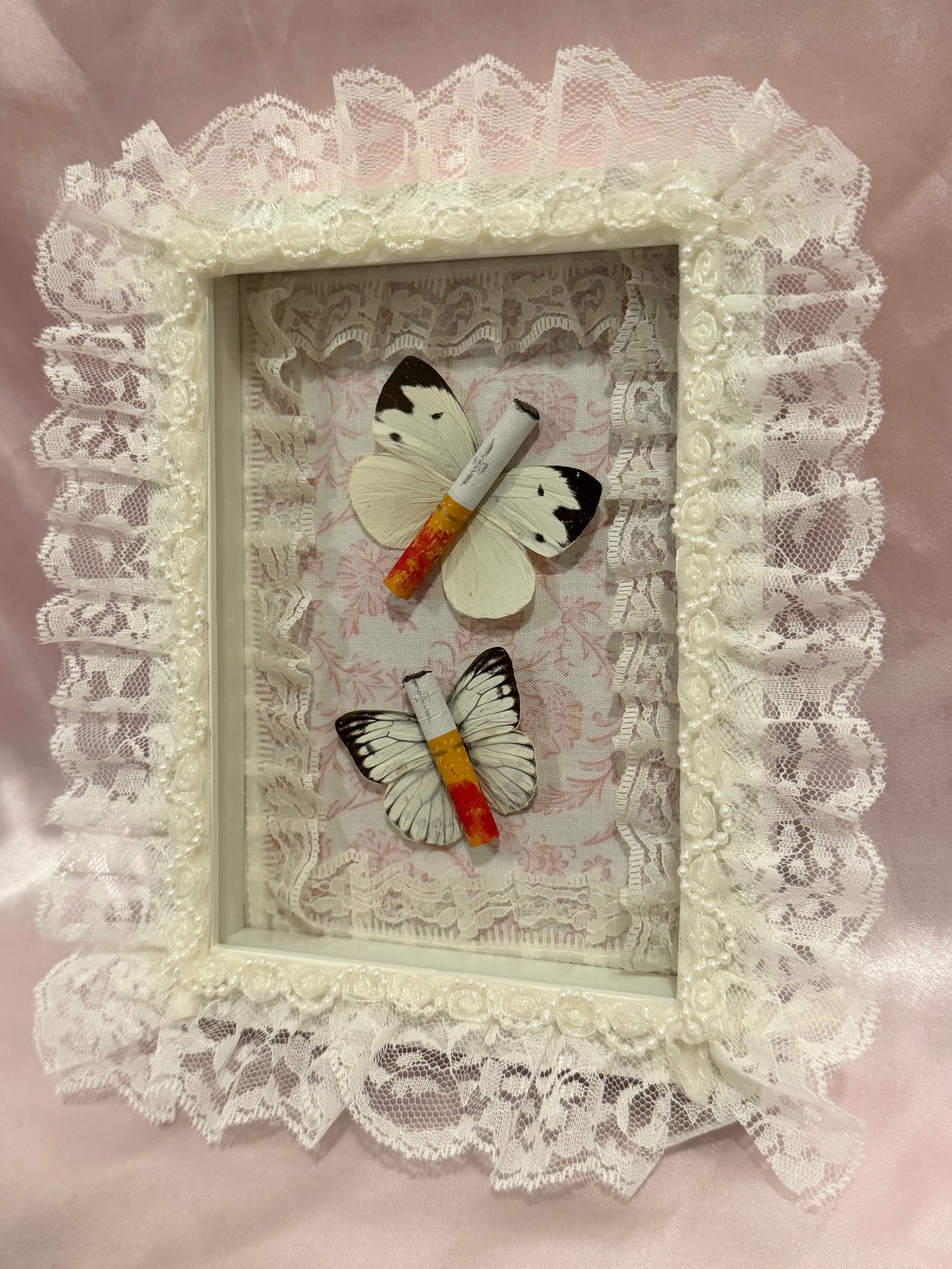 Lipstick Ciggie Butterflies - White & Pink